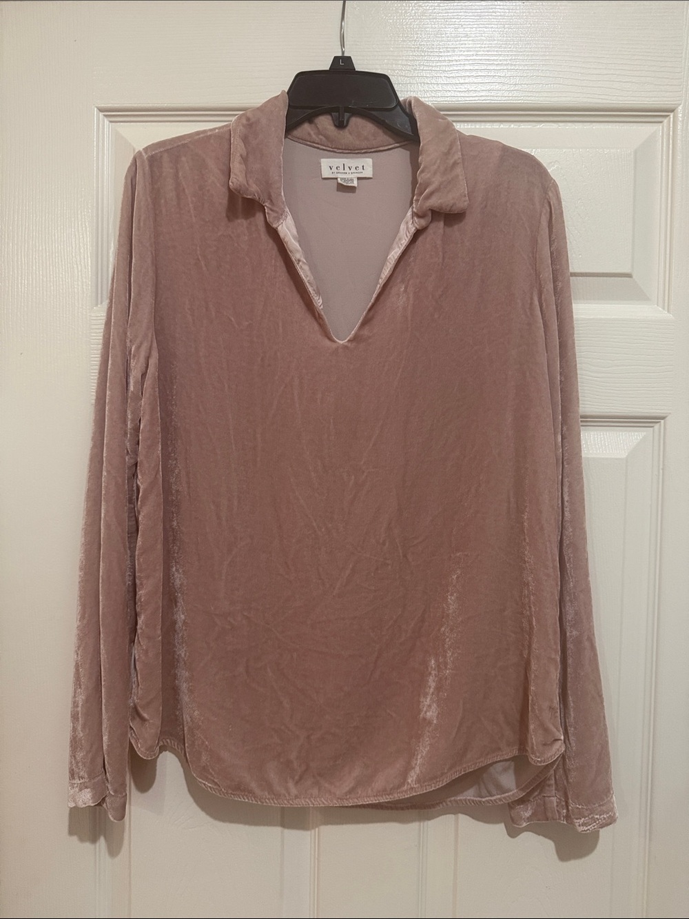 Velvet Long Sleeve V-Neck Top - Blush, Size Medium by Velvet